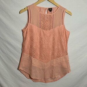 Lee | Pink Crochet Detailed Sleeveless Blouse - Small